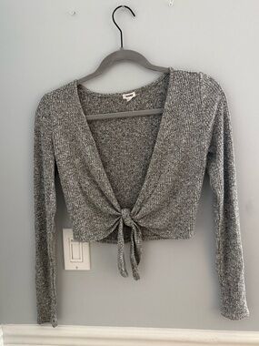 Garage Front Tie Crop Top